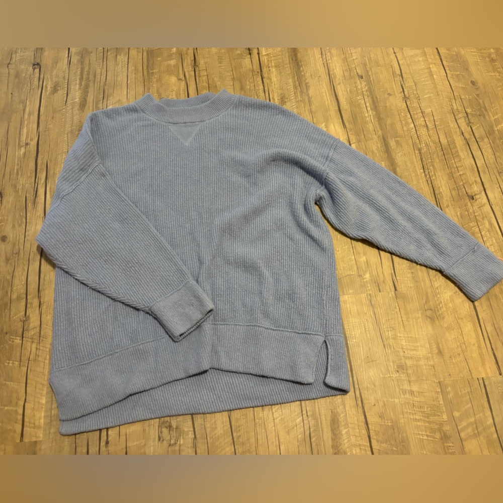 Aerie sweater